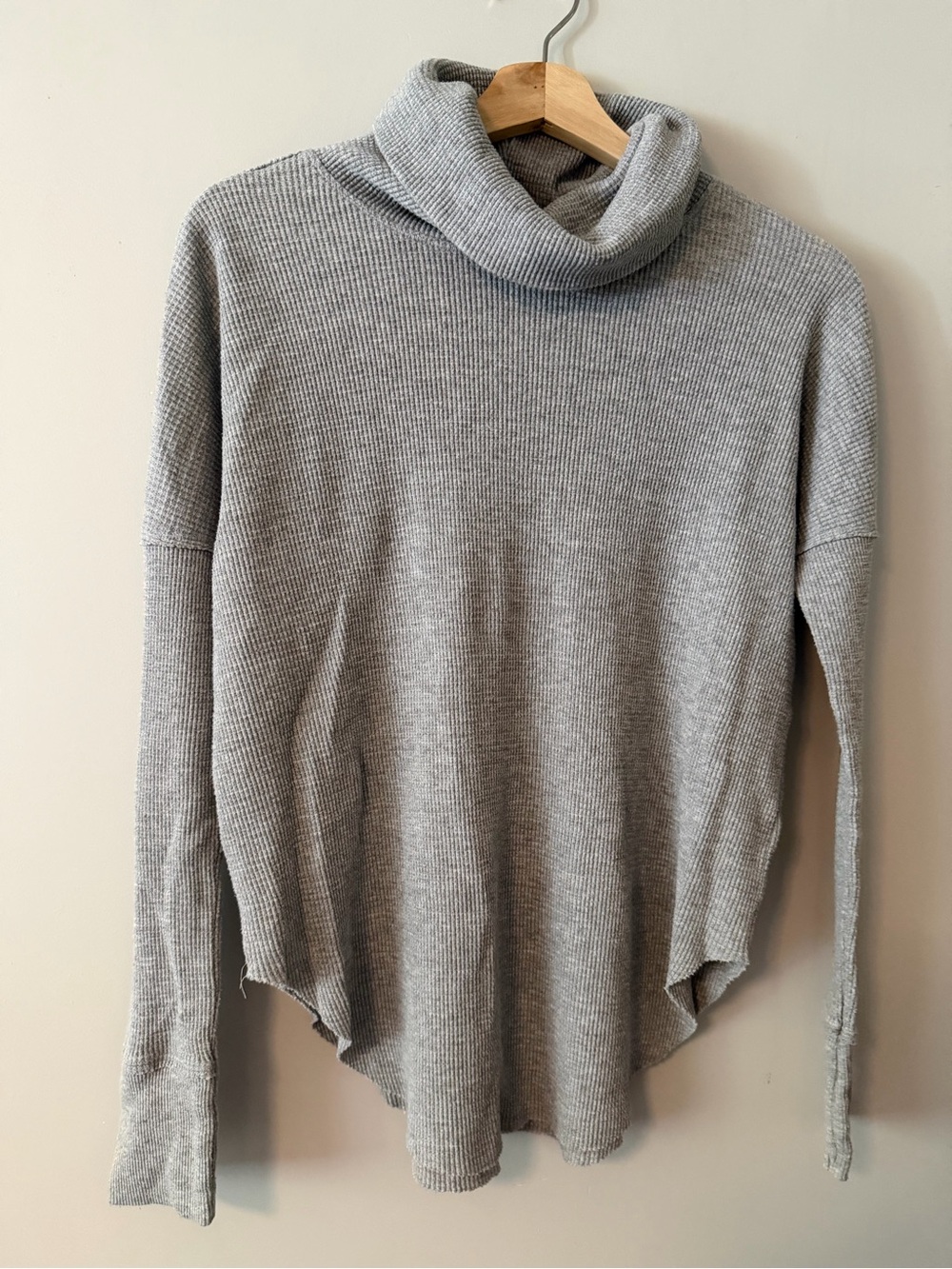 TNA Light Gray Ribbed Turtleneck Sweater Top